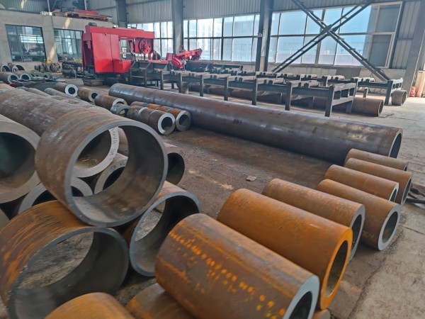 潼关潼关潼关42CrMo无缝钢管厂家 现货库存 可零切零售非标定做 潼关潼关潼关42CrMo无缝钢管厂家 现货库存 可零切零售非标定做